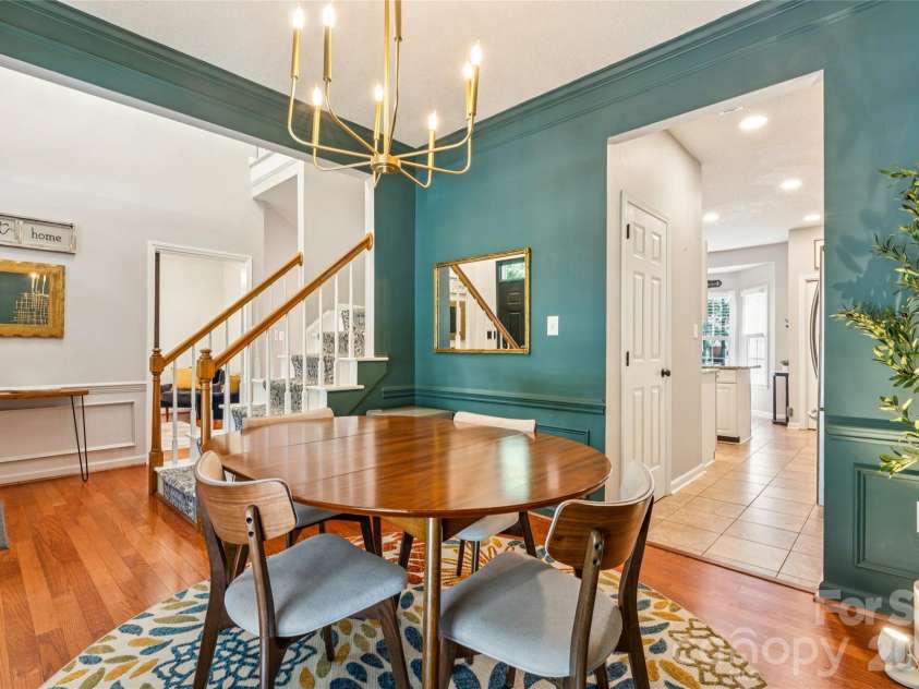 5916 Swanston Drive, Charlotte, NC 28269.  MLS# CAR4385446, YatesRealty ID 27245. 