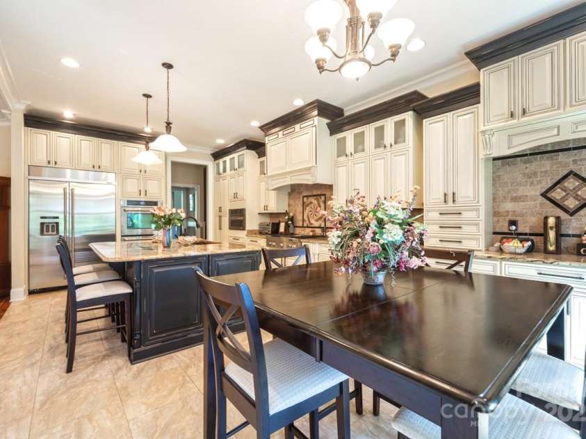 108 Washam Road, Mooresville, NC 28117.  MLS# CAR4281847, YatesRealty ID 27246. 