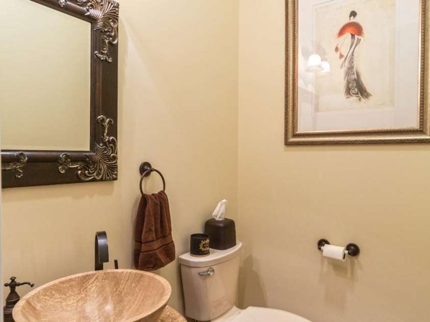 108 Washam Road, Mooresville, NC 28117.  MLS# CAR4281847, YatesRealty ID 27246. 