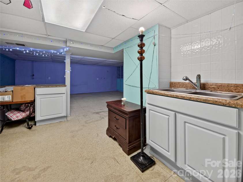 135 Hazelwood Drive, Forest City, NC 28043.  MLS# CAR4383443, YatesRealty ID 27247. 