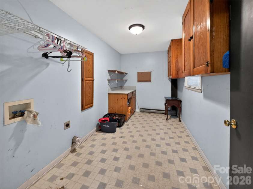 135 Hazelwood Drive, Forest City, NC 28043.  MLS# CAR4383443, YatesRealty ID 27247. 