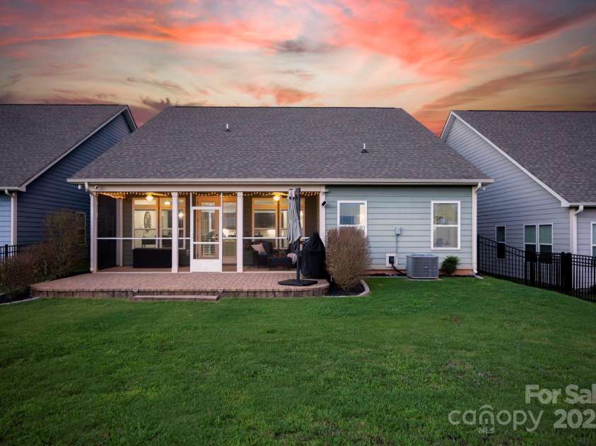 112 Jana Drive, Statesville, NC 28677.  MLS# CAR4282862, YatesRealty ID 27248. 