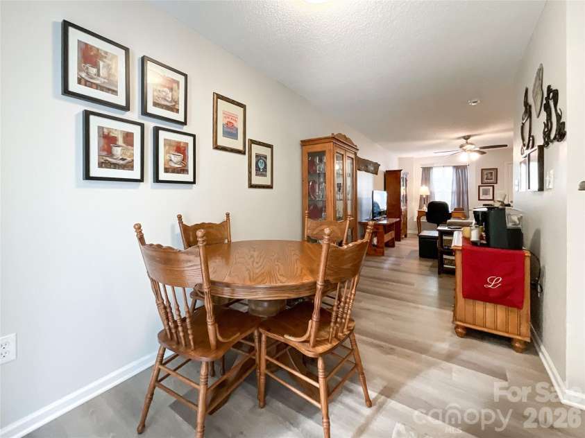 7841 Petrea Lane, Charlotte, NC 28227.  MLS# CAR4386132, YatesRealty ID 27248. 