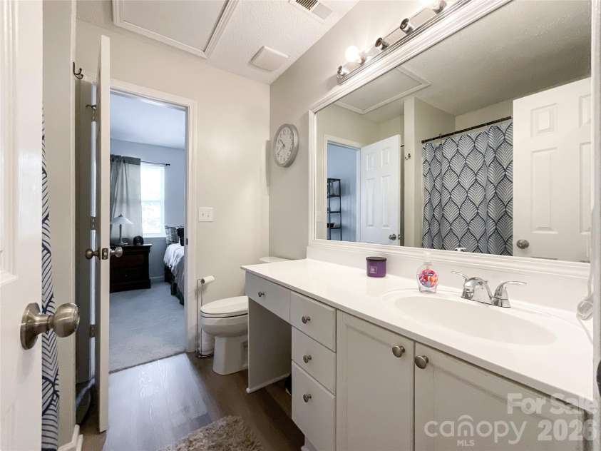 7841 Petrea Lane, Charlotte, NC 28227.  MLS# CAR4386132, YatesRealty ID 27248. 