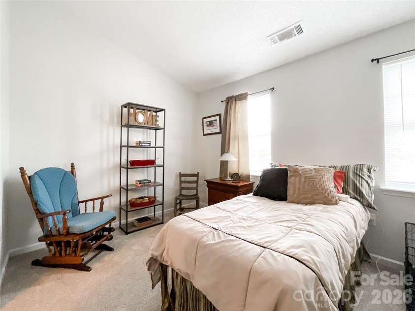 7841 Petrea Lane, Charlotte, NC 28227.  MLS# CAR4386132, YatesRealty ID 27248. 