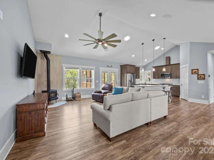 12467 Ritchie Road, Midland, NC 28107.  MLS# CAR4282751, YatesRealty ID 27249. 