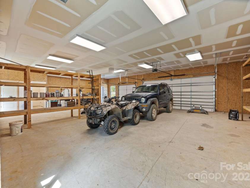 12467 Ritchie Road, Midland, NC 28107.  MLS# CAR4282751, YatesRealty ID 27249. 