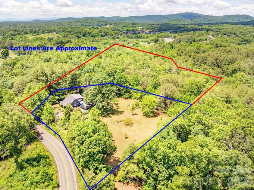 136 Graveyard Road, Fairview, NC 28730.  MLS# CAR4414890, YatesRealty ID 27249. 