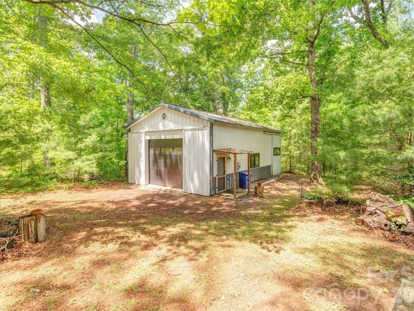 136 Graveyard Road, Fairview, NC 28730.  MLS# CAR4414890, YatesRealty ID 27249. 