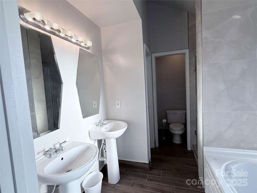 5846 Hanna Court, Charlotte, NC 28212.  MLS# CAR4206734, YatesRealty ID 2725. 