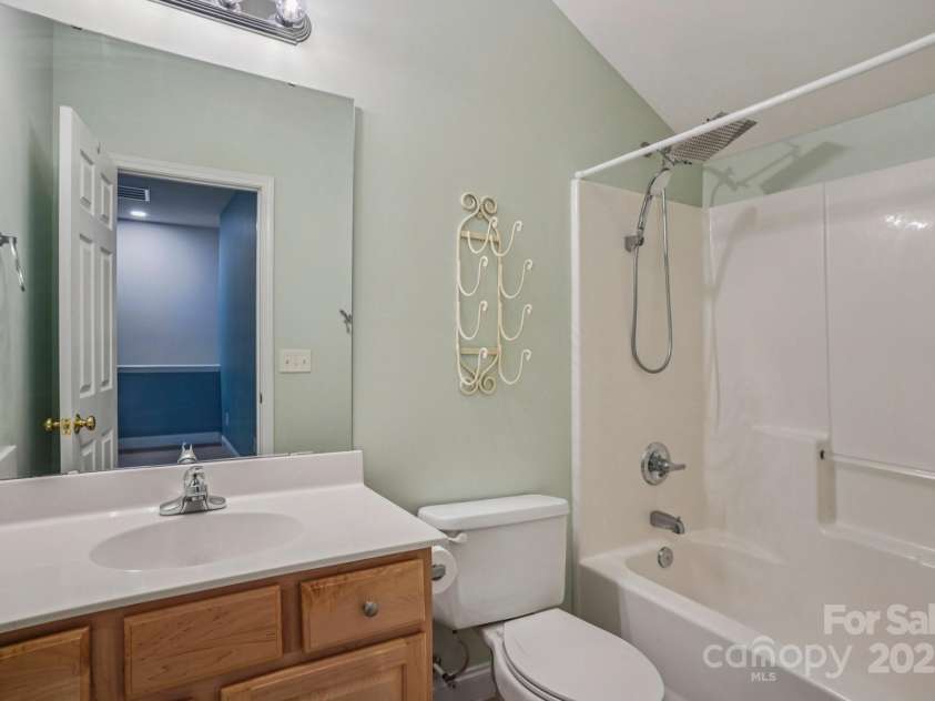 2607 Old Ashworth Lane, Concord, NC 28027.  MLS# CAR4278337, YatesRealty ID 27251. 