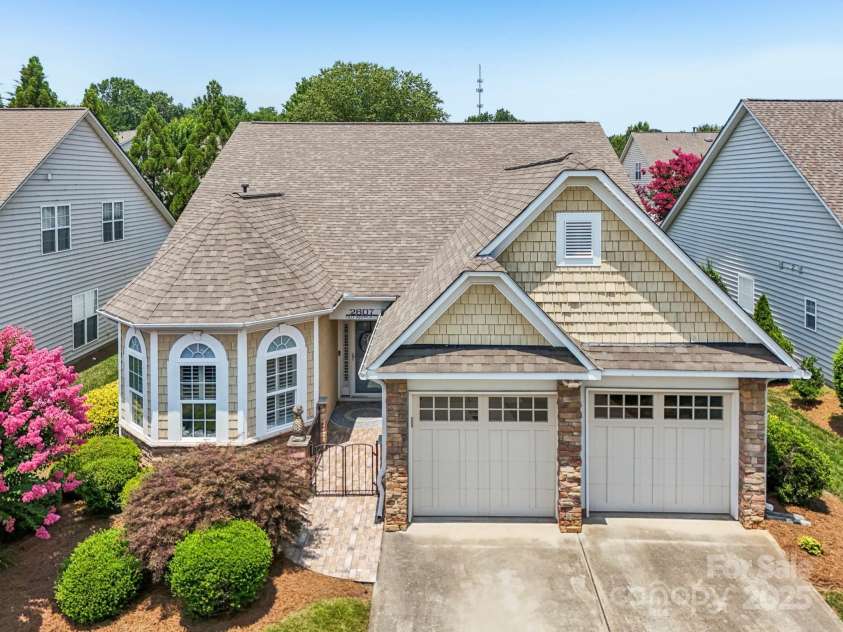 2607 Old Ashworth Lane, Concord, NC 28027.  MLS# CAR4278337, YatesRealty ID 27251. 