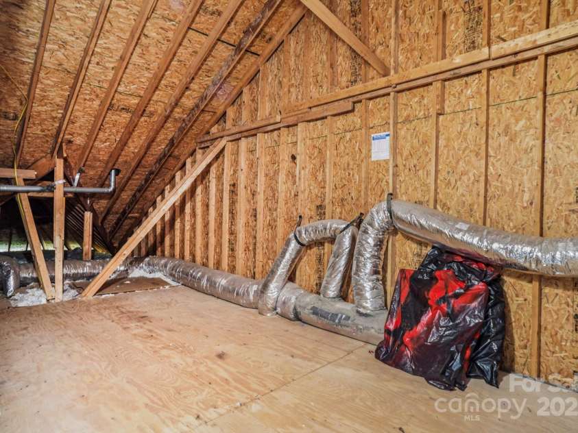 2607 Old Ashworth Lane, Concord, NC 28027.  MLS# CAR4278337, YatesRealty ID 27251. 