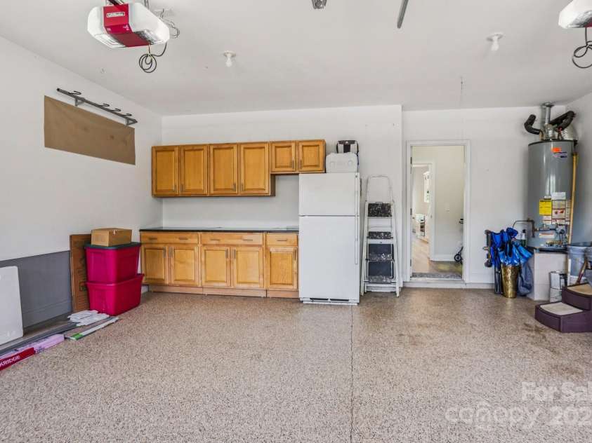 2607 Old Ashworth Lane, Concord, NC 28027.  MLS# CAR4278337, YatesRealty ID 27251. 