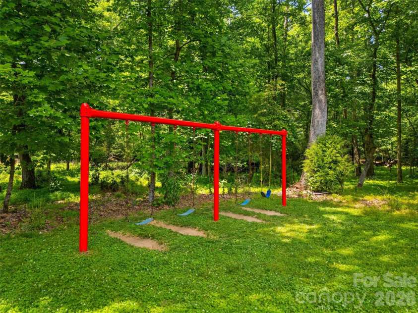 5612 Rocky Trail Court, Charlotte, NC 28270.  MLS# CAR4385927, YatesRealty ID 27251. 