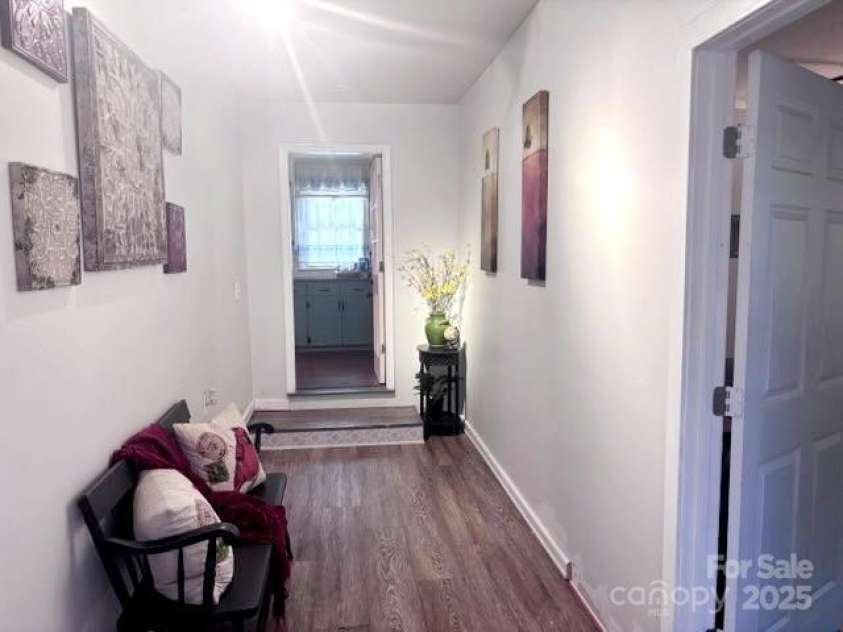 1658 Oakdale Drive, Lancaster, SC 29720.  MLS# CAR4283373, YatesRealty ID 27254. 