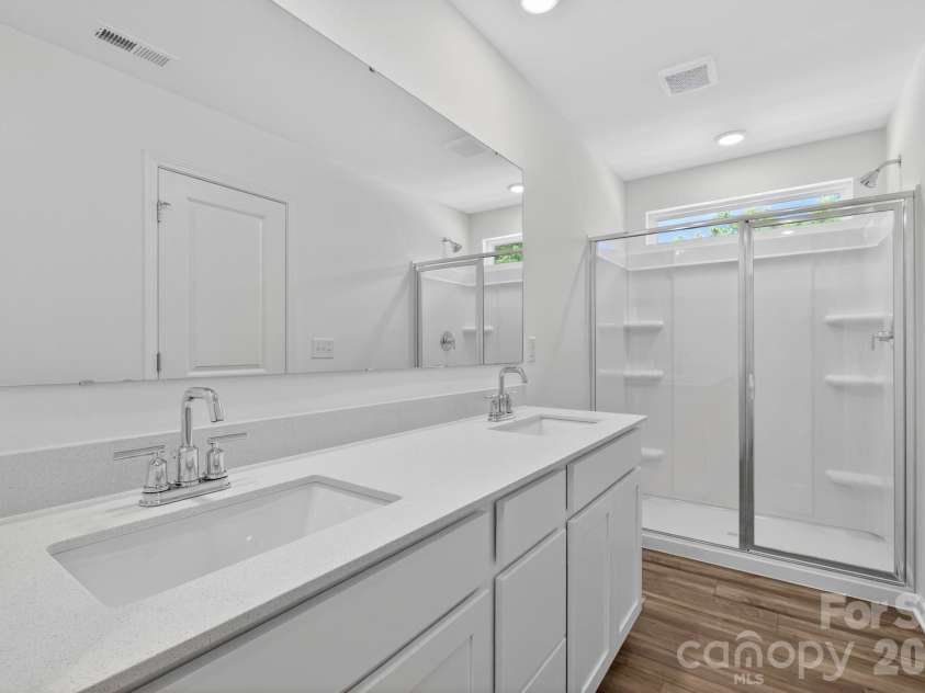 490 Sand Dunes Drive, Kannapolis, NC 28081.  MLS# CAR4371163, YatesRealty ID 27254. 