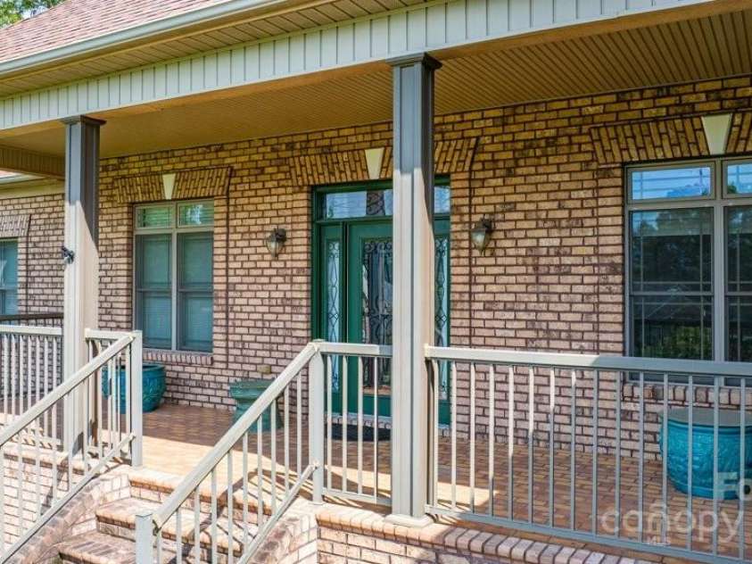 4004 3rd Court, Morganton, NC 28655.  MLS# CAR4269854, YatesRealty ID 27255. 