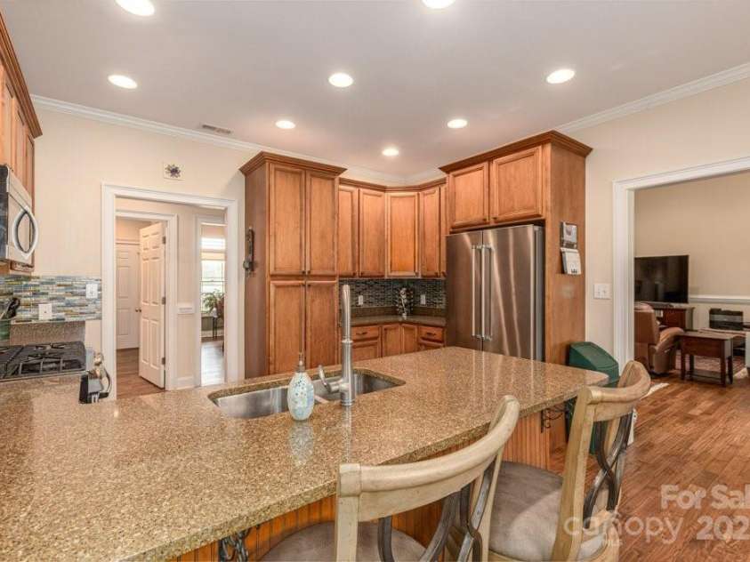 4004 3rd Court, Morganton, NC 28655.  MLS# CAR4269854, YatesRealty ID 27255. Kitchen