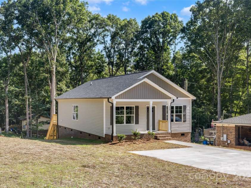 205 Poplin Street, Norwood, NC 28128.  MLS# CAR4283714, YatesRealty ID 27256. 