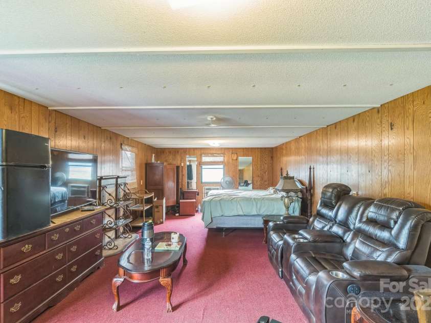 103 Texas Avenue, Bessemer City, NC 28016.  MLS# CAR4276834, YatesRealty ID 27257. Outbuilding / extra living space