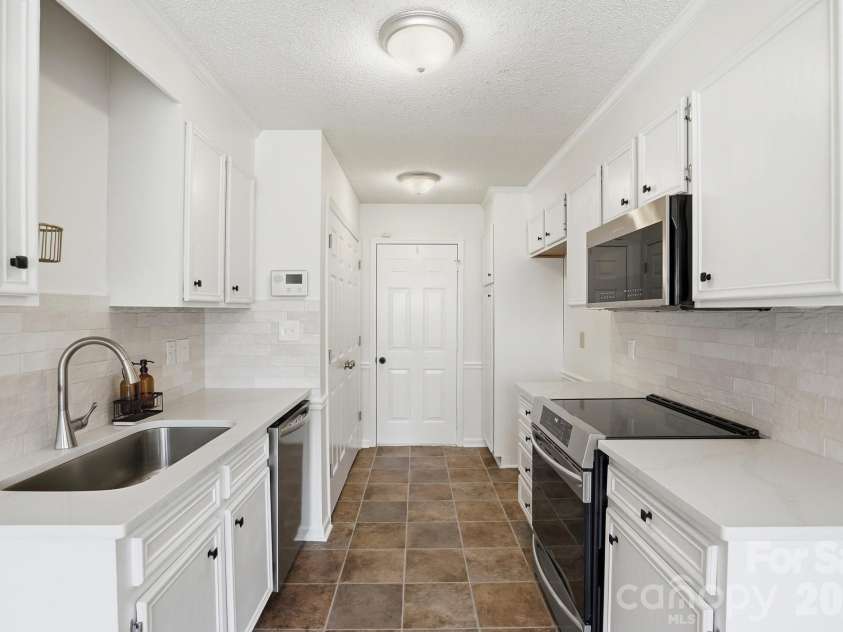5908 Heathrow Court, Monroe, NC 28110.  MLS# CAR4346315, YatesRealty ID 27257. 