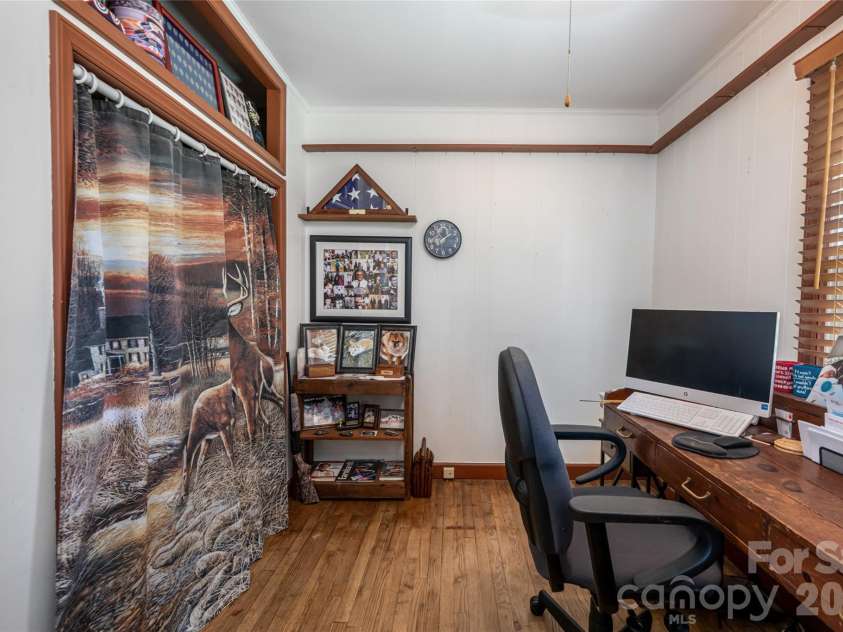 106 Aloha Circle Extension, Candler, NC 28715.  MLS# CAR4385168, YatesRealty ID 27258. Second Bedroom