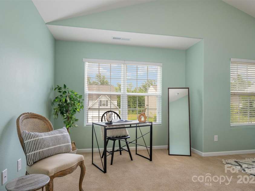 7209 Cuddington Drive, Charlotte, NC 28215.  MLS# CAR4265901, YatesRealty ID 27258. 