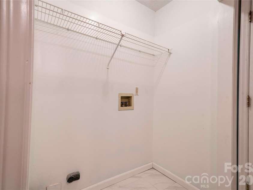 113 Hicks Road, Grover, NC 28073.  MLS# CAR4352616, YatesRealty ID 2726. 