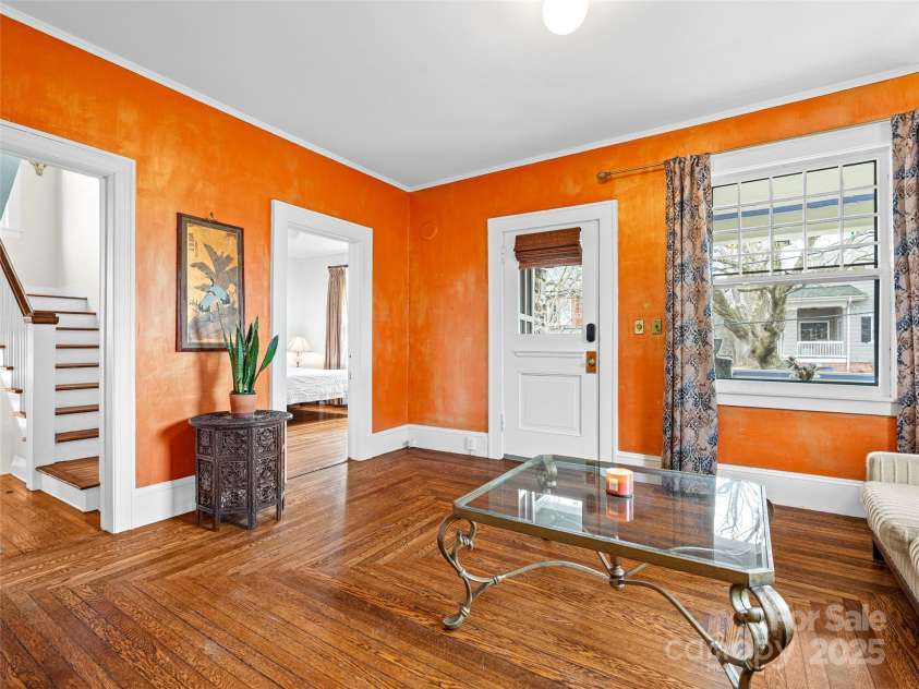 12 Bearden Avenue, Asheville, NC 28801.  MLS# CAR4331679, YatesRealty ID 2726. 