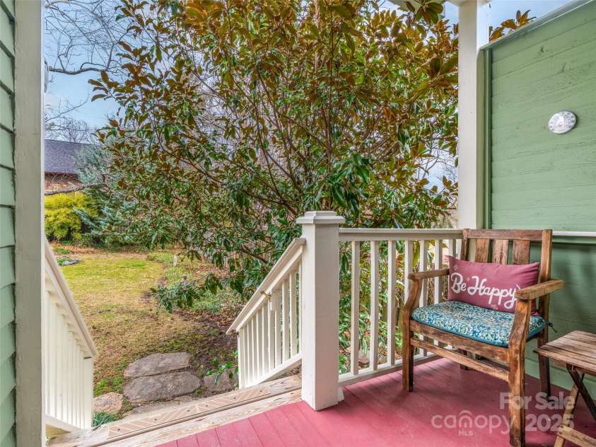 12 Bearden Avenue, Asheville, NC 28801.  MLS# CAR4331679, YatesRealty ID 2726. 