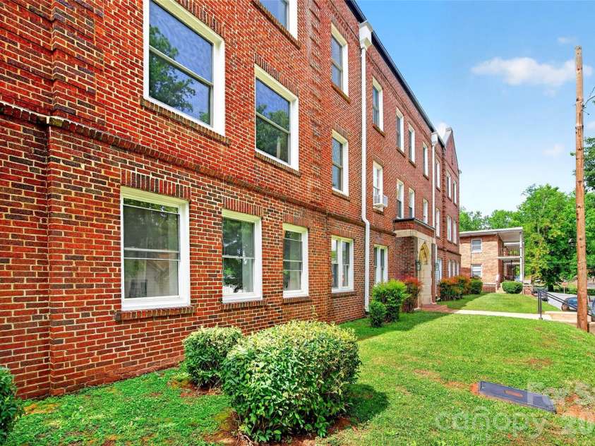 35,45,55 James Drive, Marion, NC 28752.  MLS# CAR4382367, YatesRealty ID 27260. 