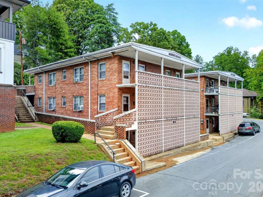 35,45,55 James Drive, Marion, NC 28752.  MLS# CAR4382367, YatesRealty ID 27260. 