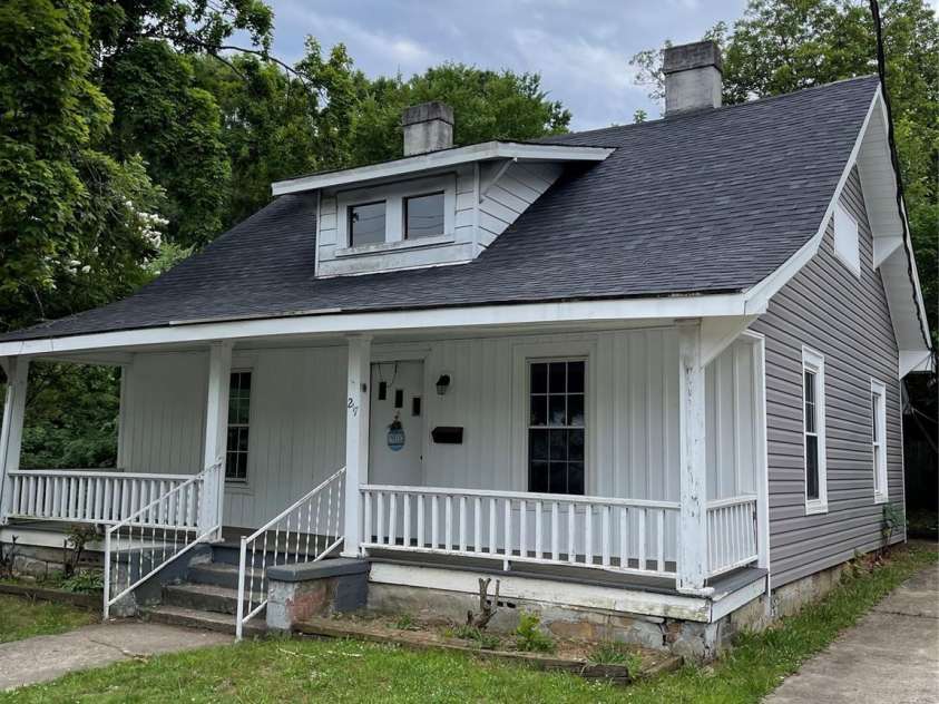 217 Horah Street, Salisbury, NC 28144.  MLS# CAR4388023, YatesRealty ID 27261. 