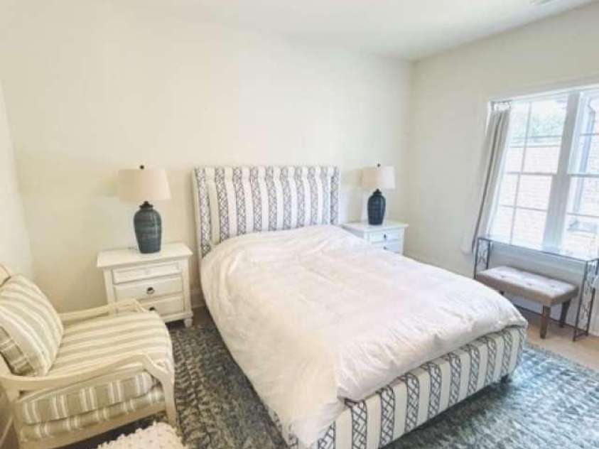 3011 Ella Katherine Way, Charlotte, NC 28210.  MLS# CAR4275220, YatesRealty ID 27261. 
