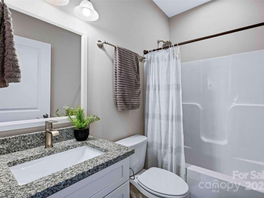 73 Montchannin Heights, Hendersonville, NC 28792.  MLS# CAR4240047, YatesRealty ID 27263. 