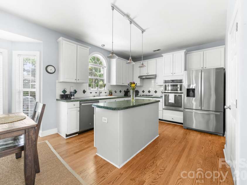 8812 Kingston Forest Drive, Charlotte, NC 28277.  MLS# CAR4374456, YatesRealty ID 27269. Different view