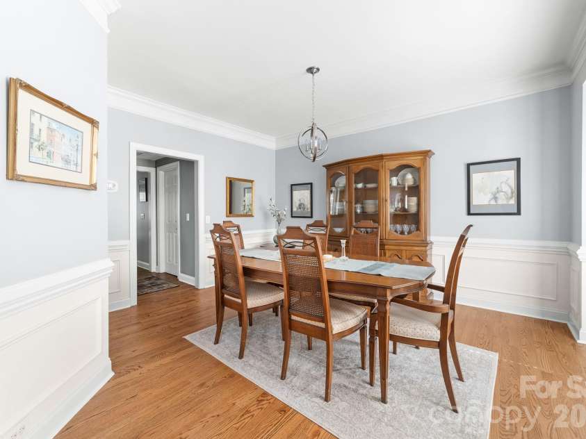 8812 Kingston Forest Drive, Charlotte, NC 28277.  MLS# CAR4374456, YatesRealty ID 27269. Formal Dining Room is to the right 