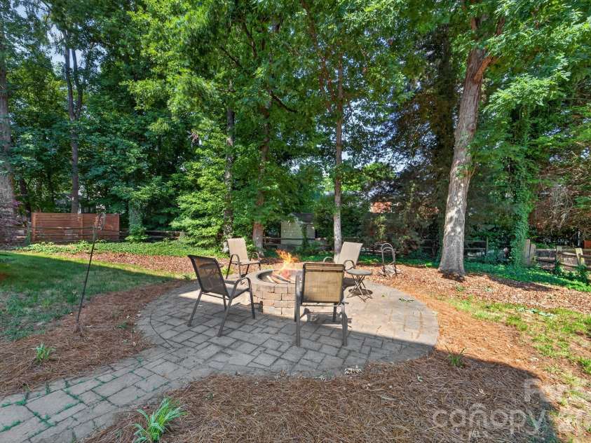 8812 Kingston Forest Drive, Charlotte, NC 28277.  MLS# CAR4374456, YatesRealty ID 27269. Memories to be made here