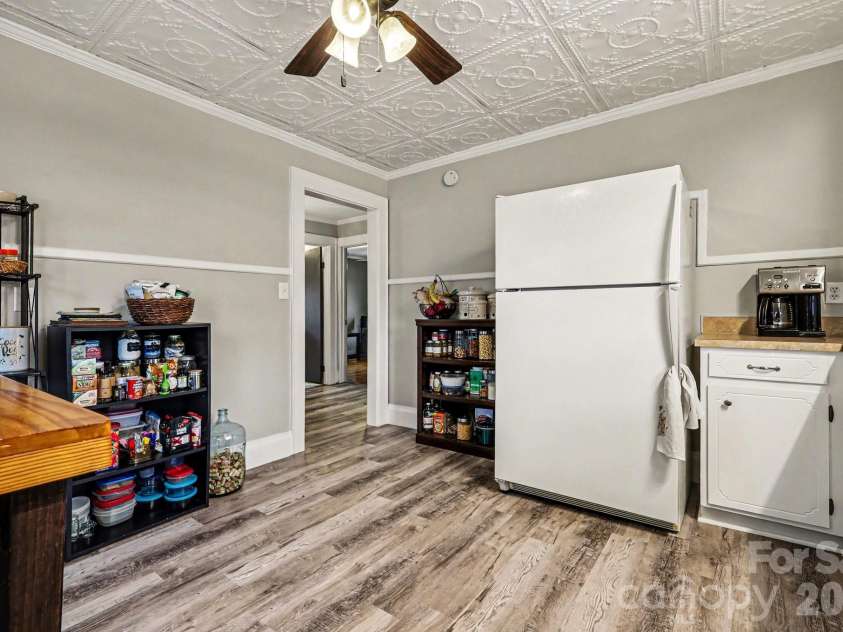 237 Jefferson Avenue, Concord, NC 28025.  MLS# CAR4350144, YatesRealty ID 2727. 