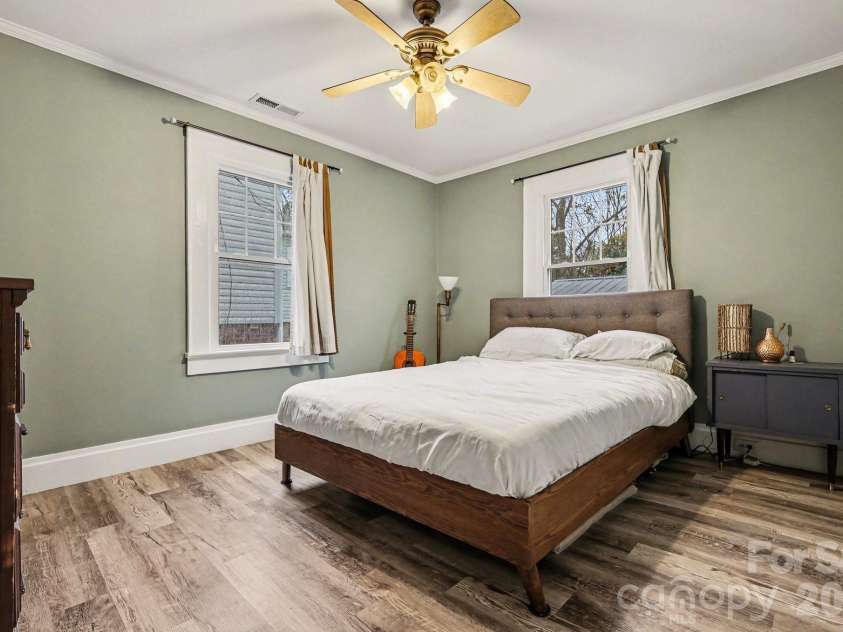 237 Jefferson Avenue, Concord, NC 28025.  MLS# CAR4350144, YatesRealty ID 2727. 