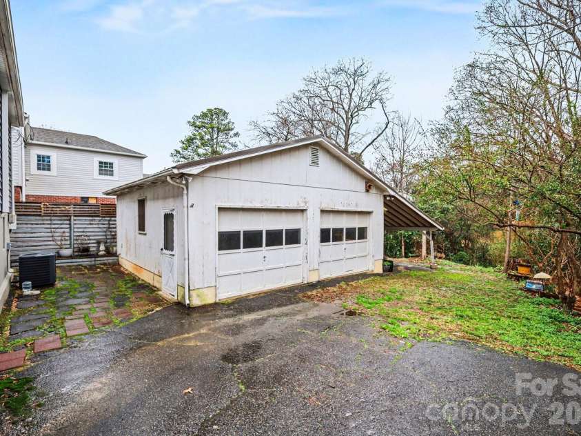 237 Jefferson Avenue, Concord, NC 28025.  MLS# CAR4350144, YatesRealty ID 2727. 