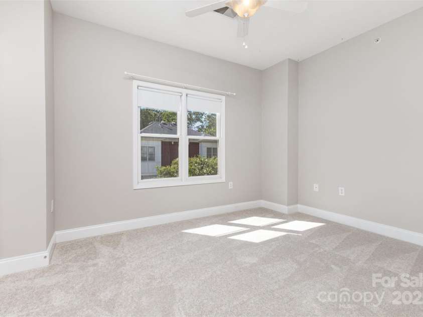 769 Grandin Road, Charlotte, NC 28208.  MLS# CAR4279612, YatesRealty ID 27273. 