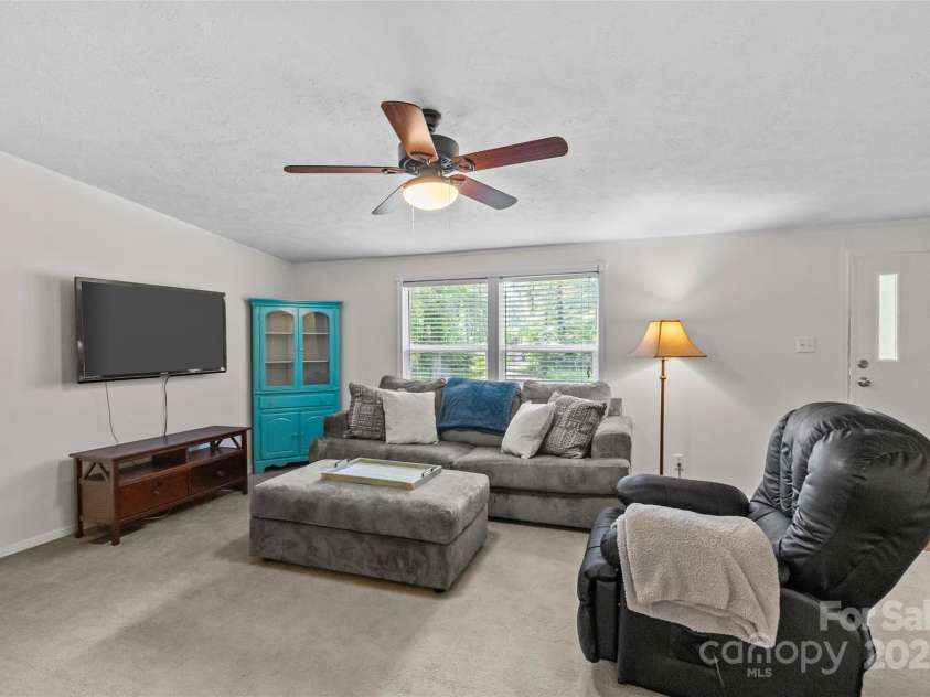 715 Eagle Heart Lane, Rock Hill, SC 29730.  MLS# CAR4282850, YatesRealty ID 27274. 