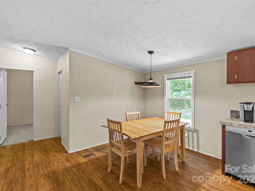 715 Eagle Heart Lane, Rock Hill, SC 29730.  MLS# CAR4282850, YatesRealty ID 27274. 