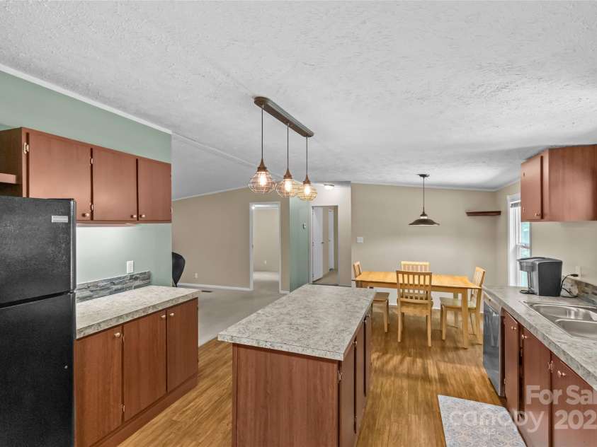 715 Eagle Heart Lane, Rock Hill, SC 29730.  MLS# CAR4282850, YatesRealty ID 27274. 