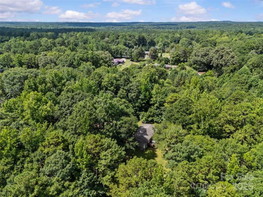 715 Eagle Heart Lane, Rock Hill, SC 29730.  MLS# CAR4282850, YatesRealty ID 27274. 