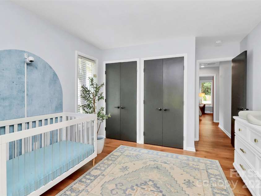 4906 Crooked Oak Lane, Charlotte, NC 28226.  MLS# CAR4280222, YatesRealty ID 27278. 