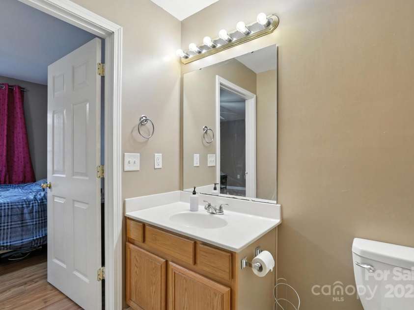 113 Steam Engine Drive, Mooresville, NC 28115.  MLS# CAR4281457, YatesRealty ID 27279. 