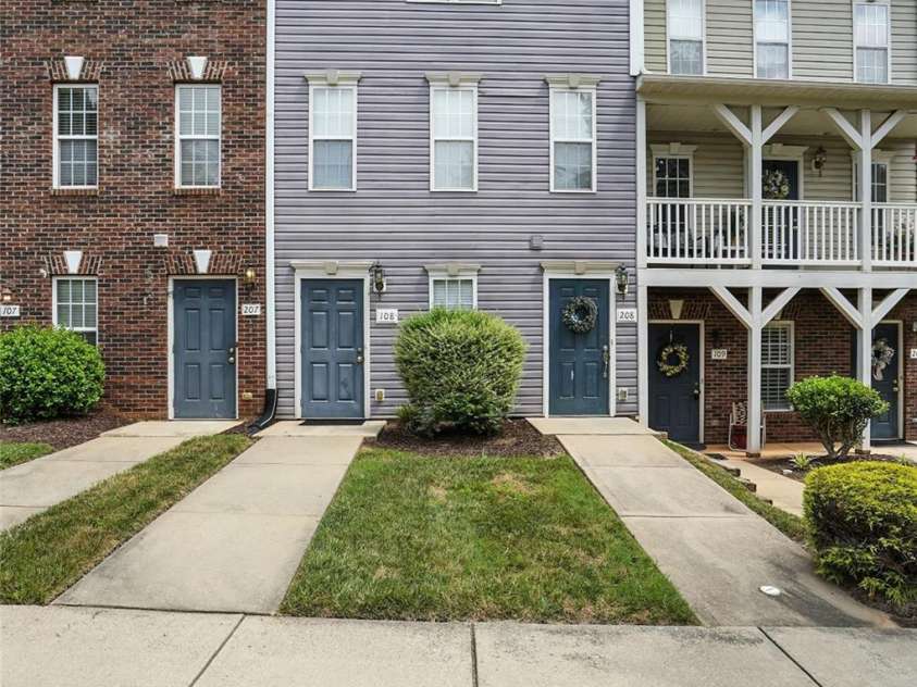 113 Steam Engine Drive, Mooresville, NC 28115.  MLS# CAR4281457, YatesRealty ID 27279. 